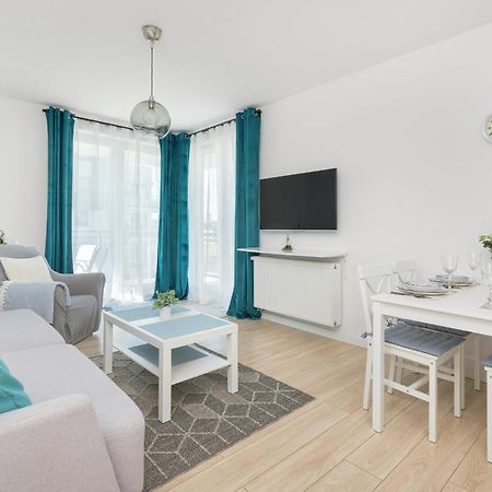 Jasny & Przestronny Apartament Z Balkonem I Parkingiem By Rent Like Home Гдиня Екстериор снимка