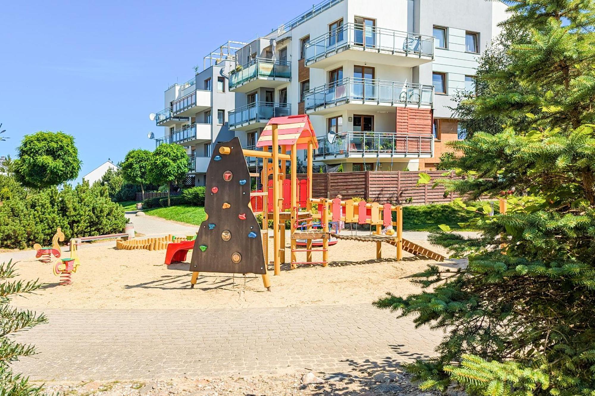 Jasny & Przestronny Apartament Z Balkonem I Parkingiem By Rent Like Home Гдиня Екстериор снимка
